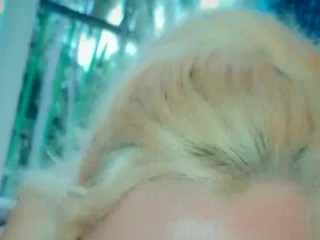 The Blonde_really likesto SUCK your DICK