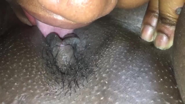 Ebony pussy sucking/licking 