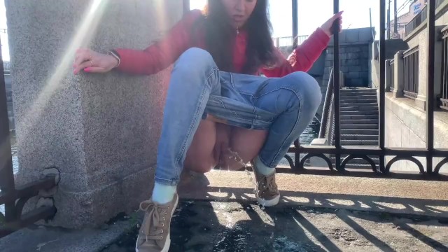 Brunette;Fetish;Public;Pornstar;Teen (18+);Squirt;Verified Models;Pissing;Solo Female orgasm, squirting, kink, teenager, young, public, outside, golden-shower, golden-rain, pee, pee-public, girl-pee-public, teen-pee, pissing-public, extreme-pissing, teen-piss-outdoor