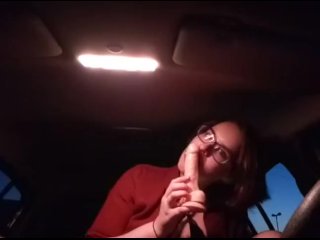 Kleine Pause Während Der Autofahrt)