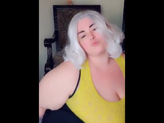 BBW GIANTESS BUTT CRUSHES her boyfriend and his little sister and then eats_her of course!:p