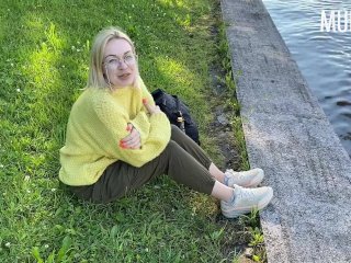 Cumshot In The Mouth Of A Webcam Girl  In A Public Park / Murstar