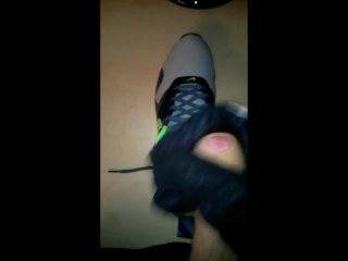 Cum In Nike Tavas