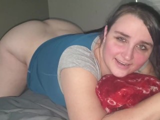 BRING ME YOUR PAWGS!! Pawg Milf Raven loves_to shake her fat ass and_get fucked