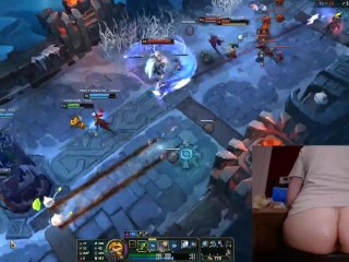 Playing League of Legends with clit sucking toy League_of Legends #19Luna