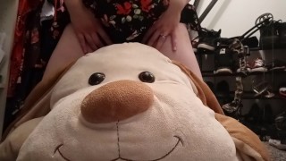 Stuffed Animal - Free Stuffed Animal Porn Videos from Thumbzilla