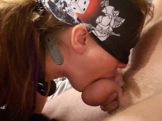 Amazing Blowjob withincredible tongue and throat_sucking - blind folded