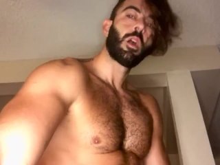 Solo Male: Muscular Guy Jerking Off And Moaning Cumshot