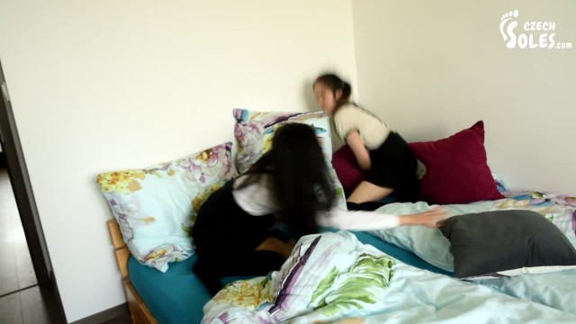 Pillow fight between two sexy teen Asian foot girls (Asian feet, Vietnamese feet, lesbian feet,toes)