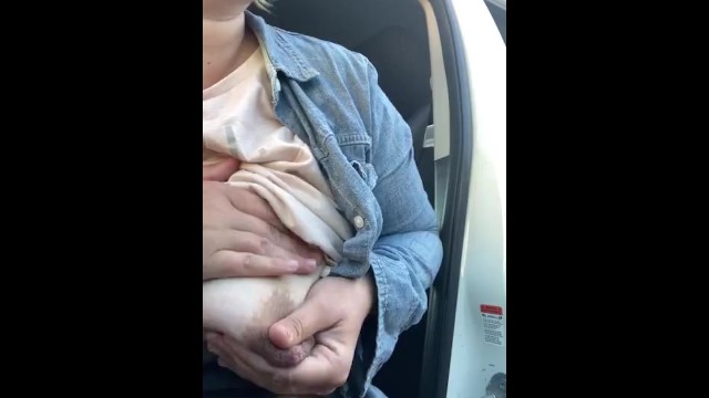 Milkymama talks to a fan while squirting milk in public 10