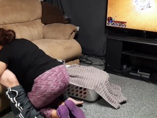 Step Mom Stops Doing Laundry to Suck Her Step Sons CockWhile He_Games. No Stopping!