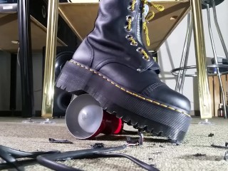 Lamp_Crushing with Doc Martens_Sinclair Hi Max Boots