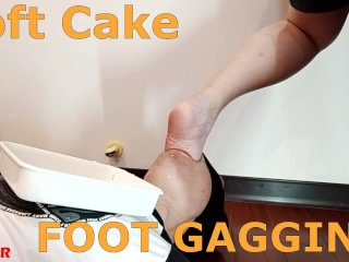 Do You Like Cake? Give It To You And Swallow With My Feet