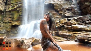 I GO TO FUCK IN A WATERFALL AND ALMOST GET CAUGHT, VERY RISKY! - DREADHOT