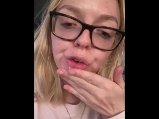 Teen Slut Gets Fingered On Road Trip And Gives A Messy Blowjob
