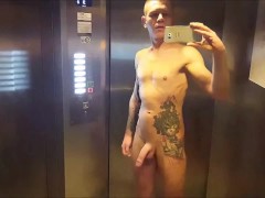 Total RISKY & Full EXHIBITIONIST ! NAKED in Elevator & Hotel Smoking Lounge
