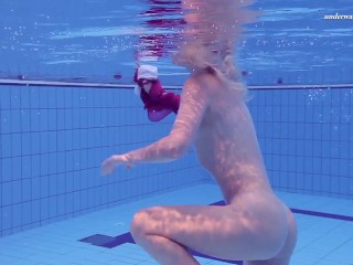 Russian hot babeElena Proklova_swims naked