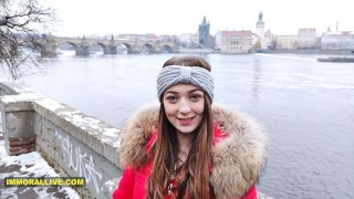 Isabella De Laa A Natural Beauty Demands Three Loads Of Jizz From Her Stepfather And Stepson