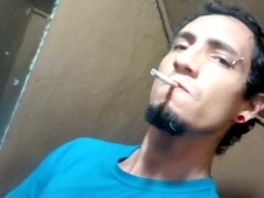 Fumando y masturbando by Rabaerre