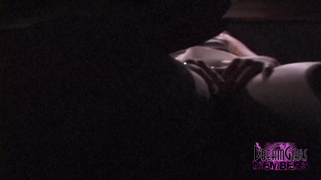 18 Year Old Freak Fingers Her Pussy In My Back Seat - 15