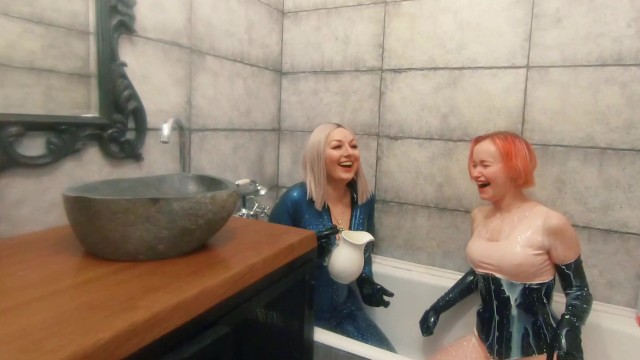 Bath relax in latex rubber with milk, romantic funny fetish video