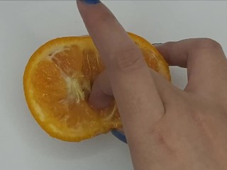 Fruit Finger Fuck Orange juicy love_Secret Masturbation Part 1