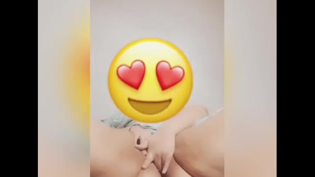 Young BBW shocked at how much she squirts! 13