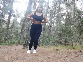 Caminata Por El Bosque Con Chica De Myre.vip Termina ConUna Mamada_Al Aire Libre