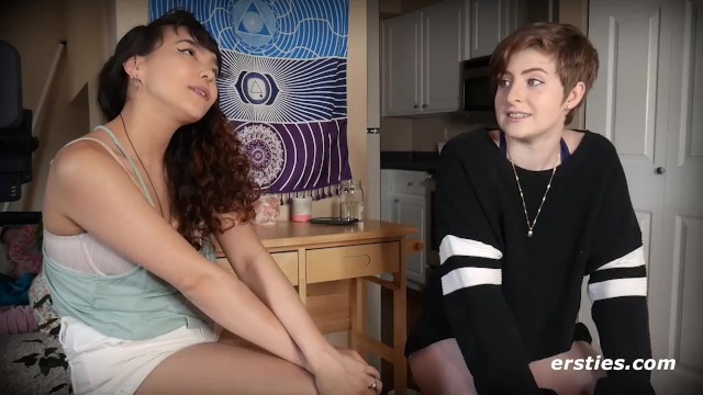Hard, Deep Lesbian Strap On Fucking - Shycloudfractals