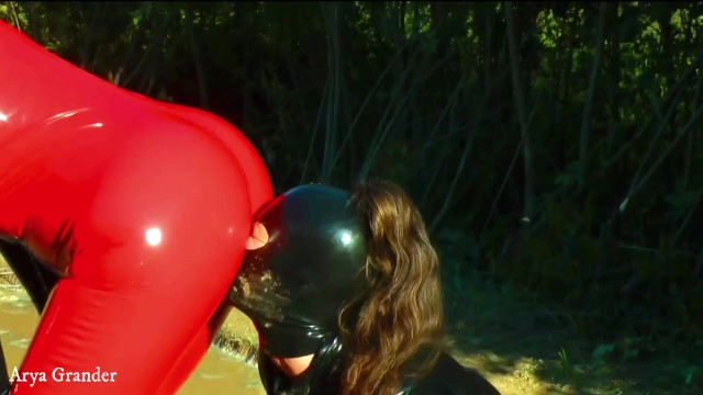 Wet and Messy Fetish video - Arya Grander