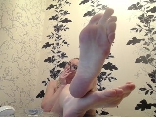 Stare on my feet as I ignore_you, loser!