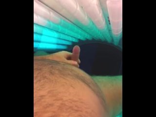 HUBBY MASTURBATING FORME IN TANNING BED SUPER SEXY_HUGE CRAMY CUM LOAD