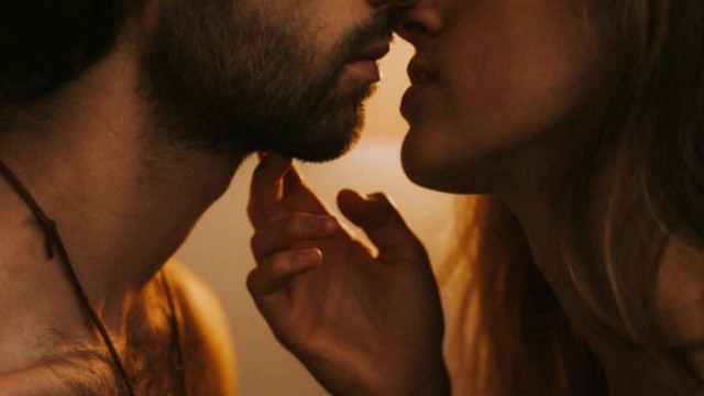 Friends with Benefits - Making out - Positive Erotic Audio by Eve's Garden