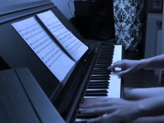 Trying to hold my pee while_playing piano