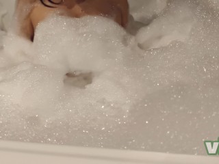 Masturbation in bathtub, public toilet sex with beautiful girl big_boobs & perfect body