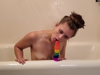 Dakota Rides Her Rainbow Dildo_In The Shower