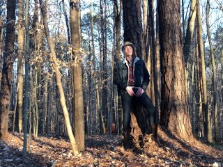 19 Year Old Jesse Gold Jerks Off In The Woods In Cowboy Boots, Denim, And Flannel