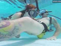 Minnie Manga takes dick underwater