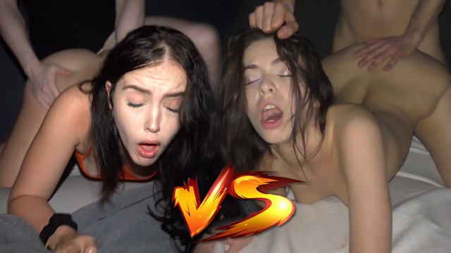 Zoe Doll VS Emily Mayers - Who Is Better? You Decide! ´