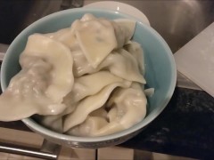 How to Make Chinese Dumplings - Easy Way