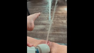 Masturbate With Multiple Large Fountain Squirts I Made A Huge Mess