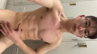 Nude 男子高校生 全裸で筋トレ アブローラー 腹筋ローラー 自慢の筋肉とちんぽを見せつける 無修正 素人