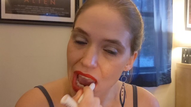 Lipstick Recommendation! Tested through smoking, drinking, kissing, & sucking dick 5