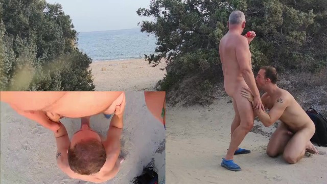 Old Man suck Fun and Cum on Public Beach - Amateur Older Younger -  Pornhub.com