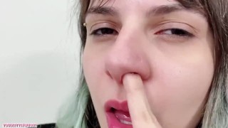 Snot Eating And Nose-Fingering Boorgers