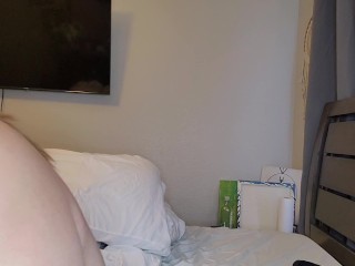 Accidentallove- plays with toys_makes herself cum for_you! Full video