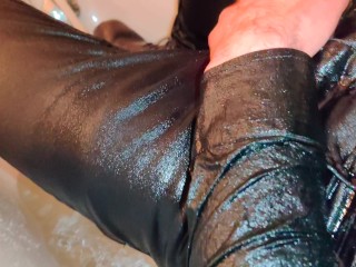 Piss_and Wetlook Night Fully Clothed