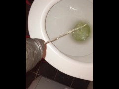 BBC PISSING IN TOILET (exclusive)