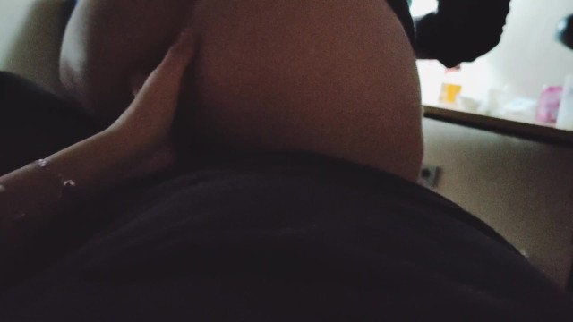 Sexy lap dance and fingering in a hotel room