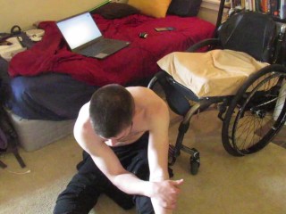 Paralyzed Guy Falls out of wheelchair and_transfers back